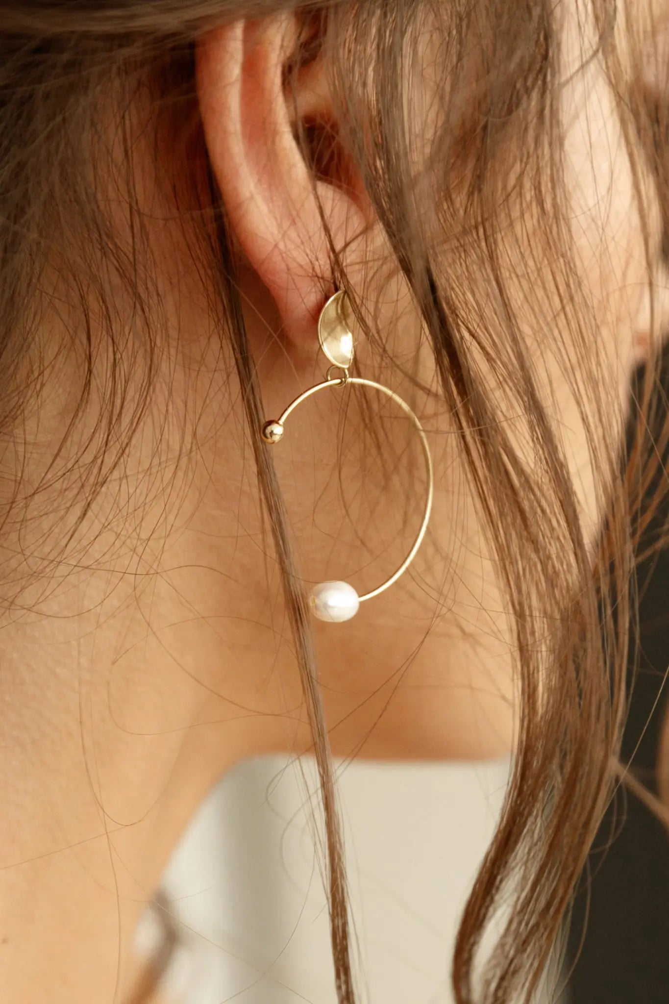 Perché regalare un gioiello resta il gesto più elegante