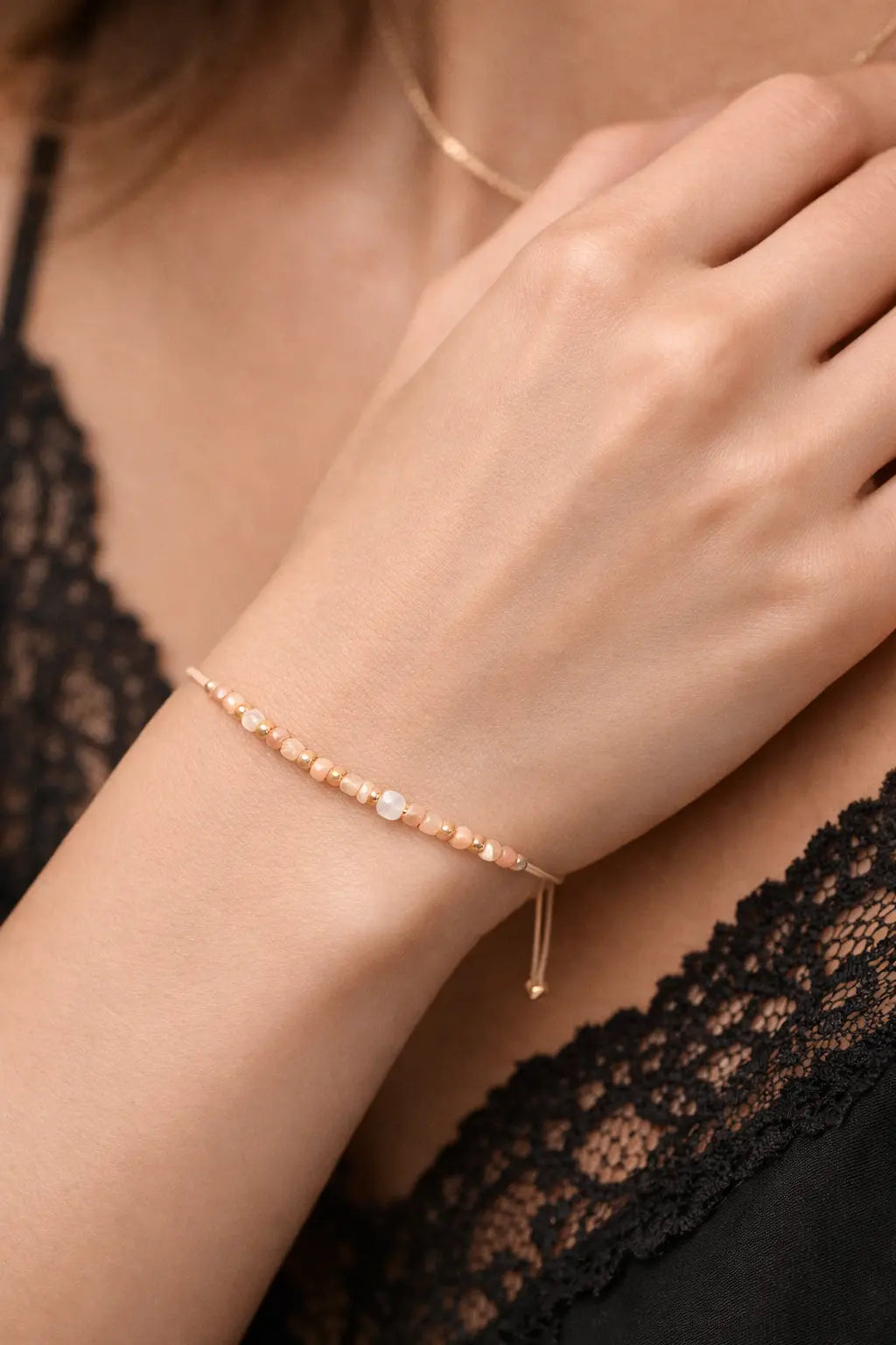 Brățară pe șnur Cuarț II Lisa&Co.